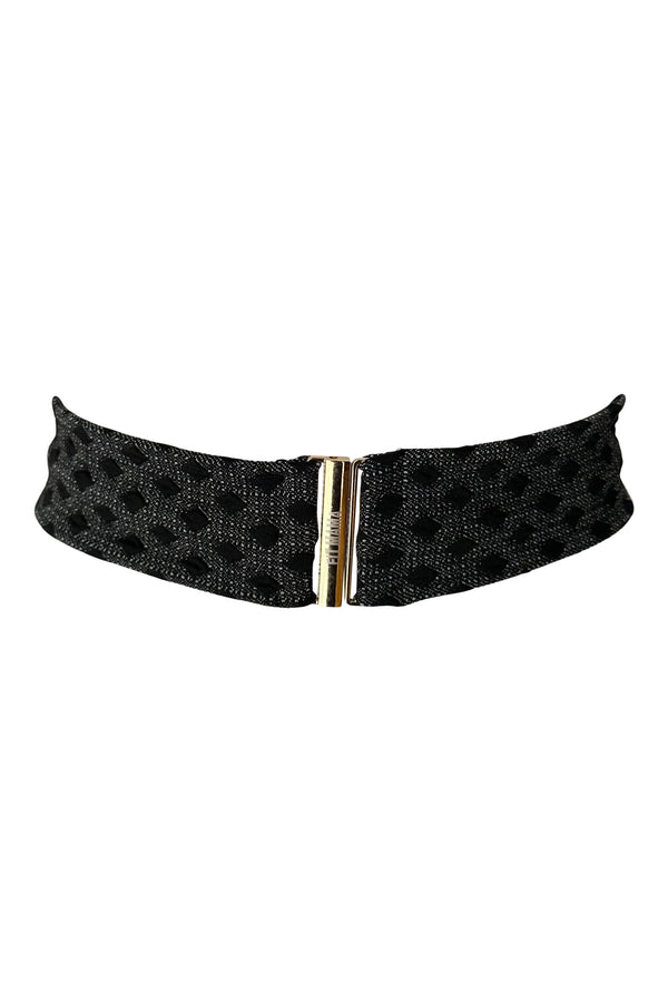 Contouring Belts in Black